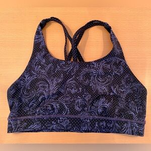 Lululemon Women’s Sports Bra